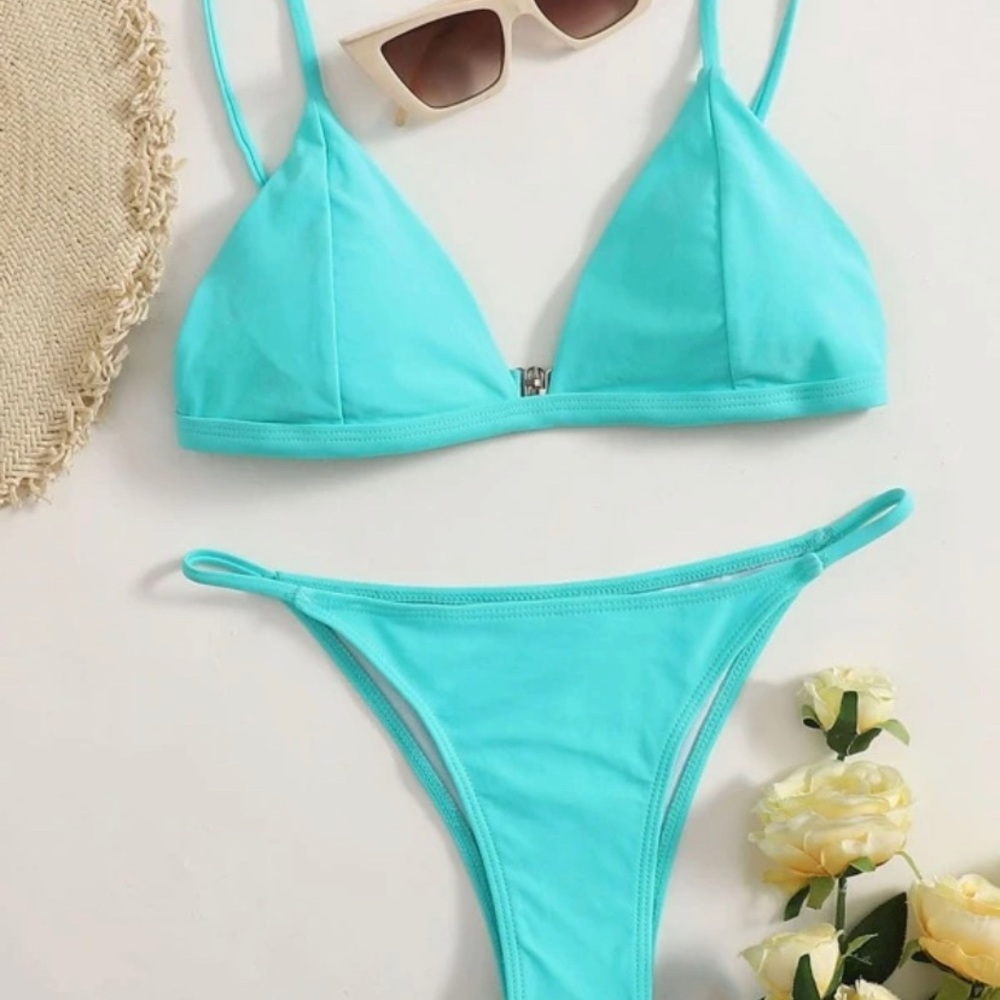 Two shein Bikinis Teal and Coral BOGO